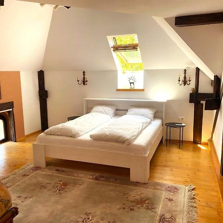 Rose'S Oldtown Apartment براشوف المظهر الخارجي الصورة