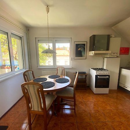 Rose'S Oldtown Apartment براشوف المظهر الخارجي الصورة
