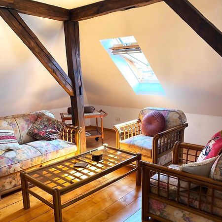Rose'S Oldtown Apartment براشوف المظهر الخارجي الصورة