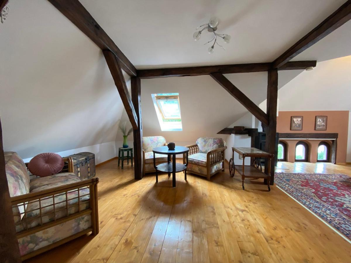 Rose'S Oldtown Apartment براشوف المظهر الخارجي الصورة