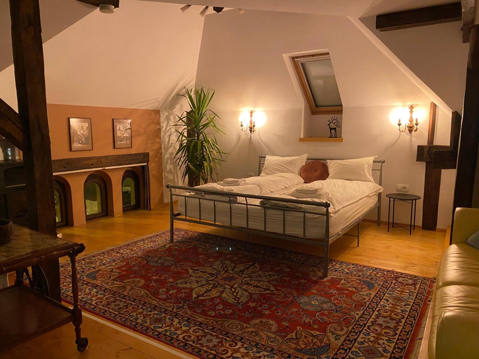 Rose'S Oldtown Apartment براشوف المظهر الخارجي الصورة