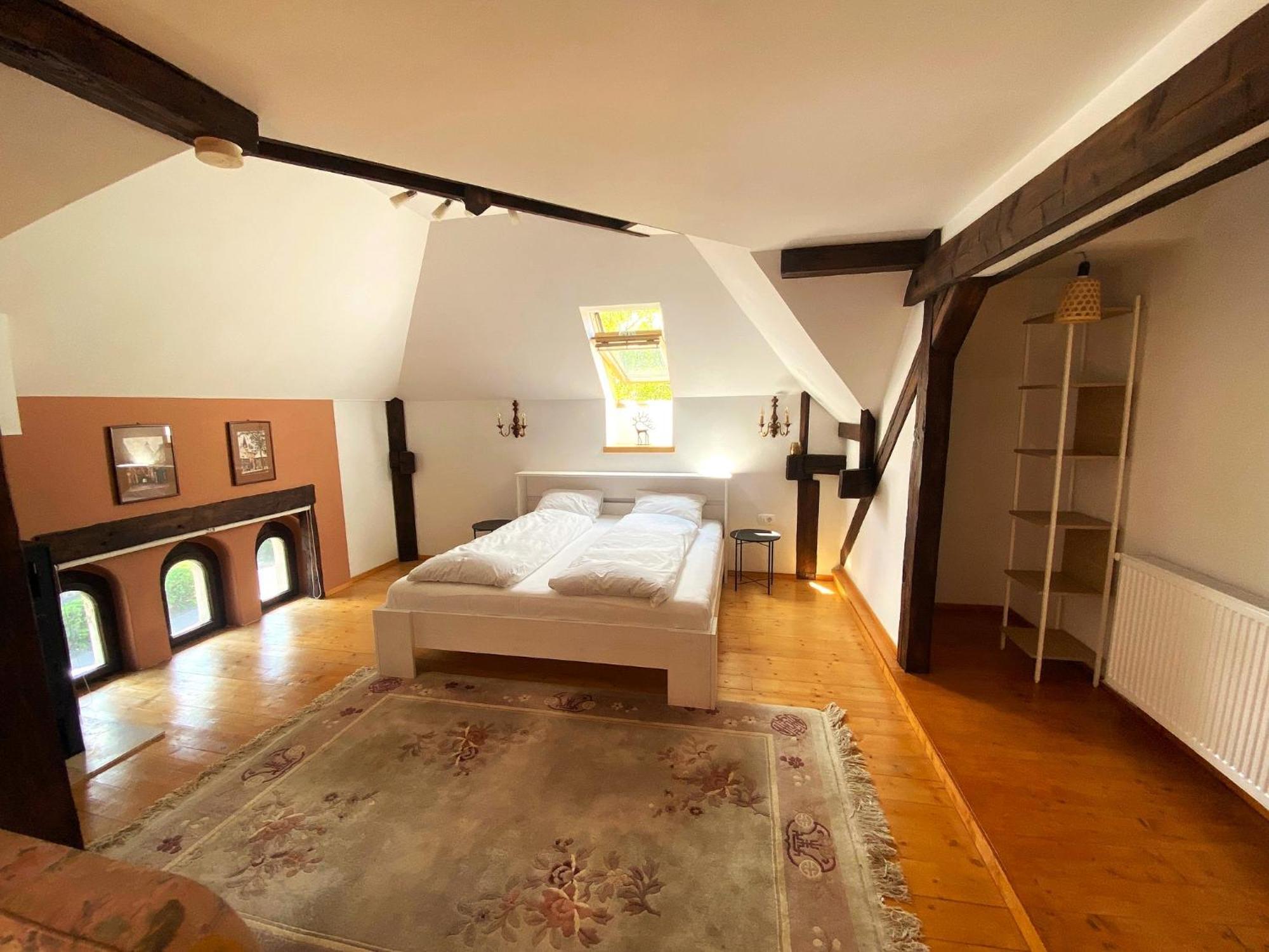 Rose'S Oldtown Apartment براشوف المظهر الخارجي الصورة